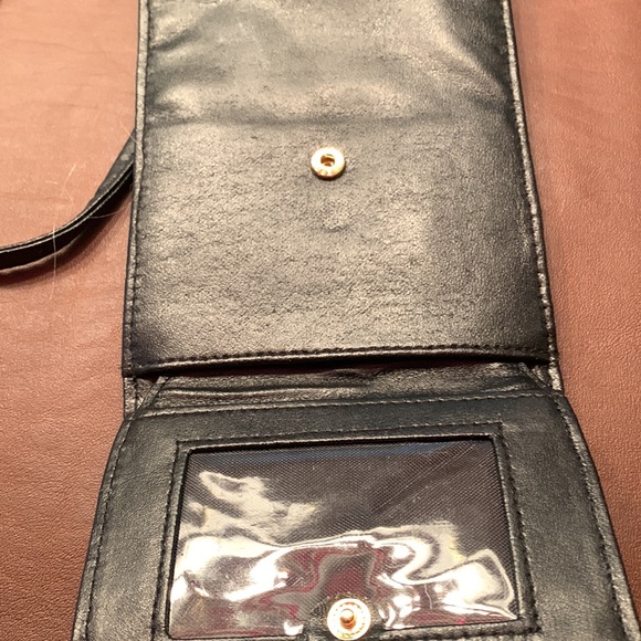 Ladies small wallet on a string purse. Excellent condition (see photos). Black - Picture 9 of 11